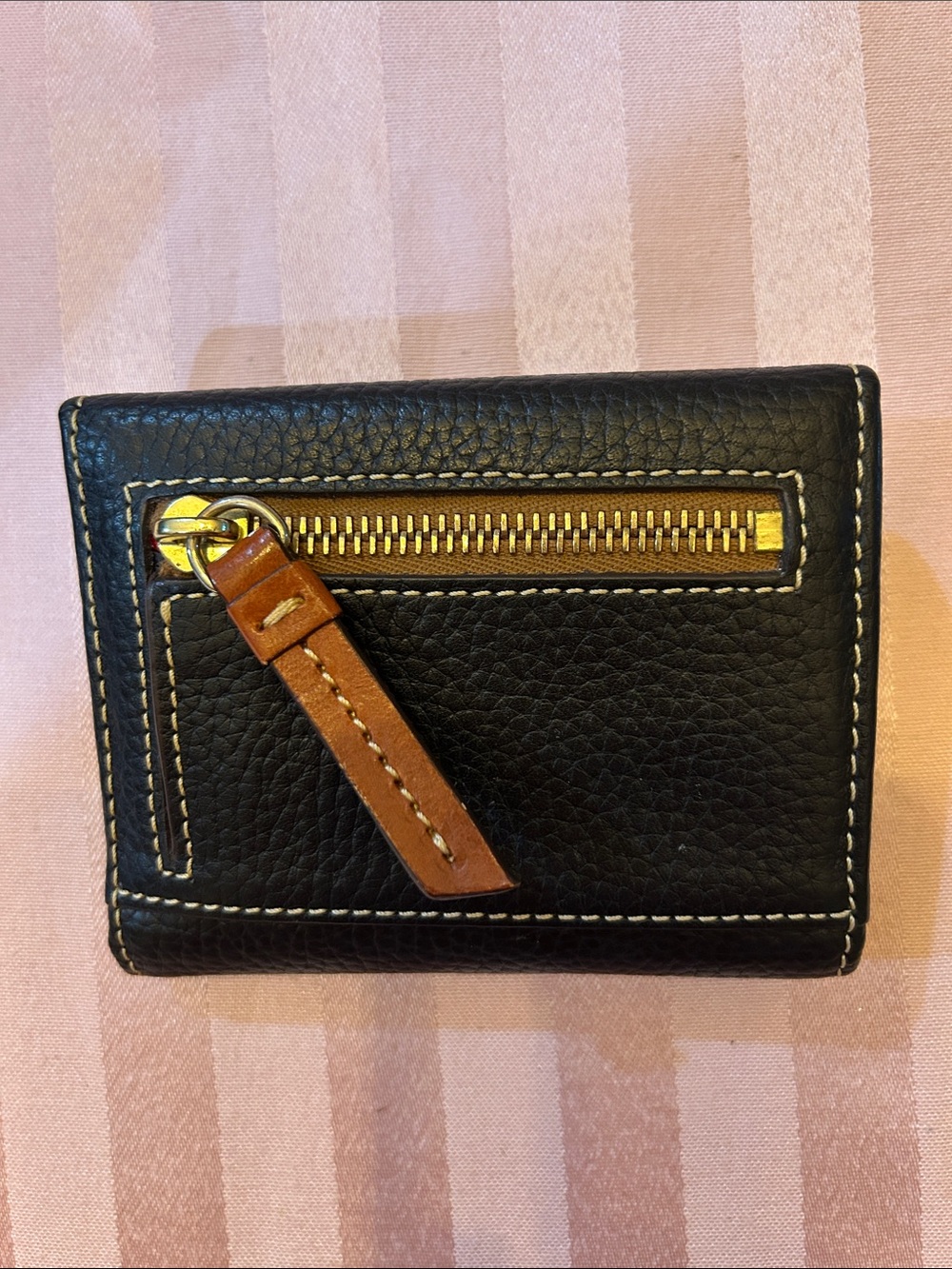 Dooney & Bourke Black Pebbled Leather Trifold Wallet with Gold Plaque - Picture 2 of 4